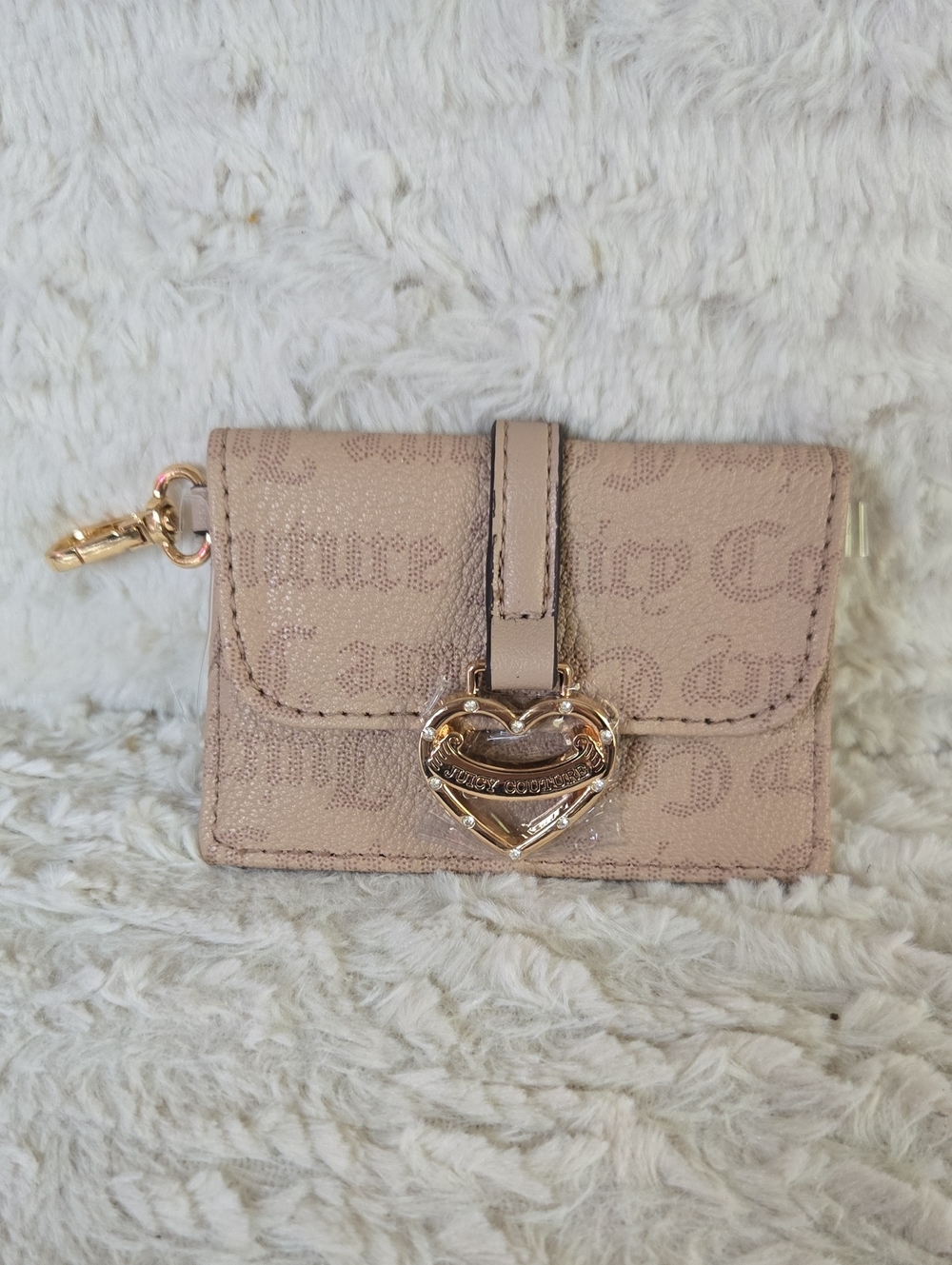 Women's Beige Heart Lock Wallet Crossbody